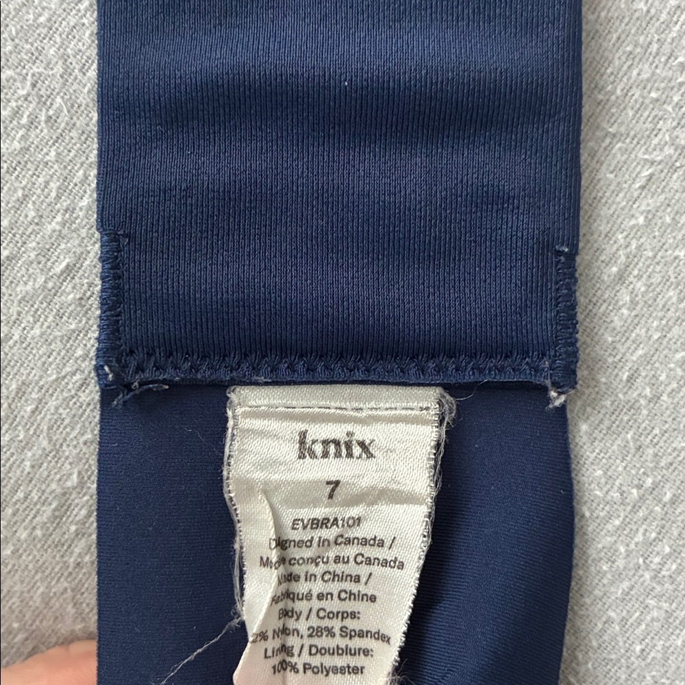 Knix Size 7 (36DD, 38DD, 36E/DDD) WingWoman Contour Bra - Picture 4 of 7